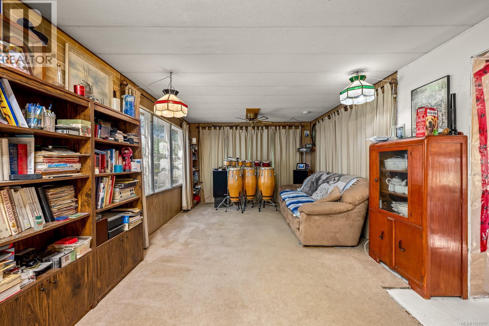 












1255 Wilkinson Rd

,
Comox,




British Columbia
V9M4B8

