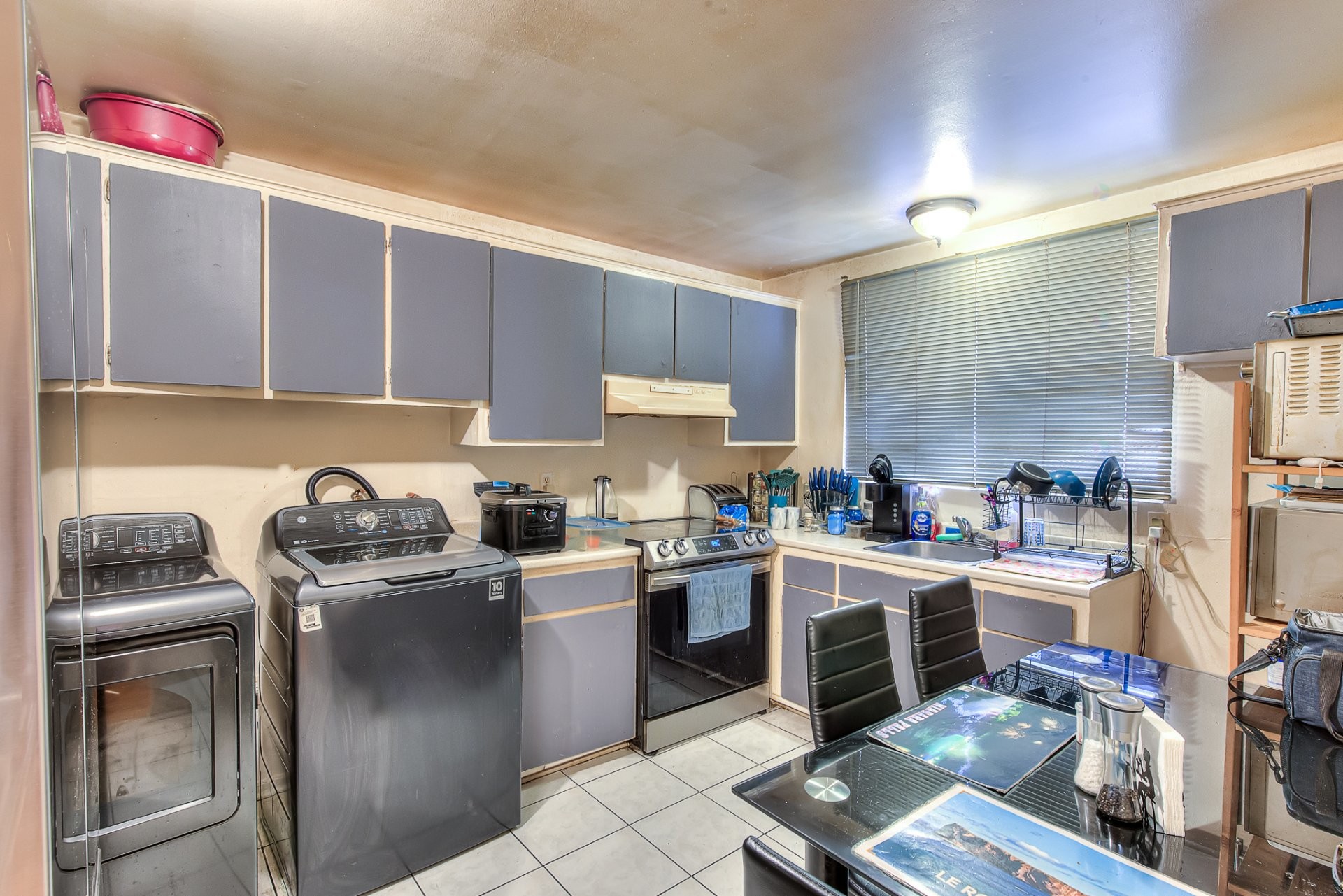 









330

 - 334


Rue de Dreux

,
Laval (Laval-des-Rapides),




QC
H7N1K1

