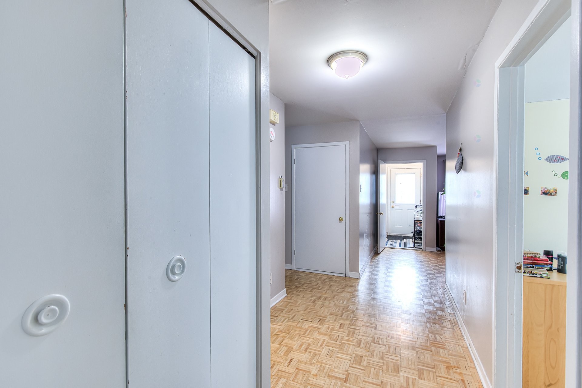 









330

 - 334


Rue de Dreux

,
Laval (Laval-des-Rapides),




QC
H7N1K1

