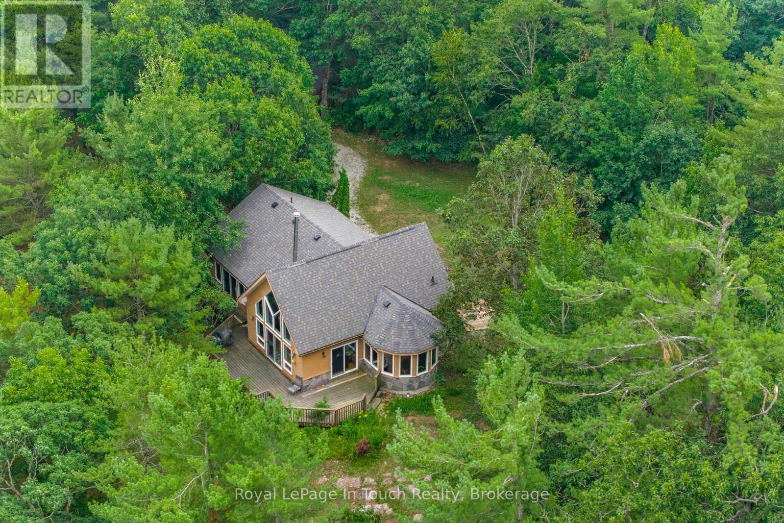 












390 ISLAND 360 ISLAND

,
Georgian Bay (Baxter),




Ontario
L0K1S0

