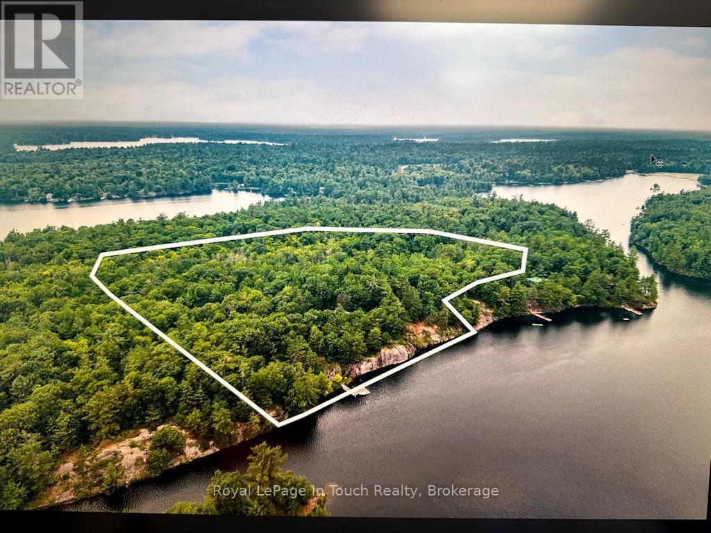 












390 ISLAND 360 ISLAND

,
Georgian Bay (Baxter),




Ontario
L0K1S0

