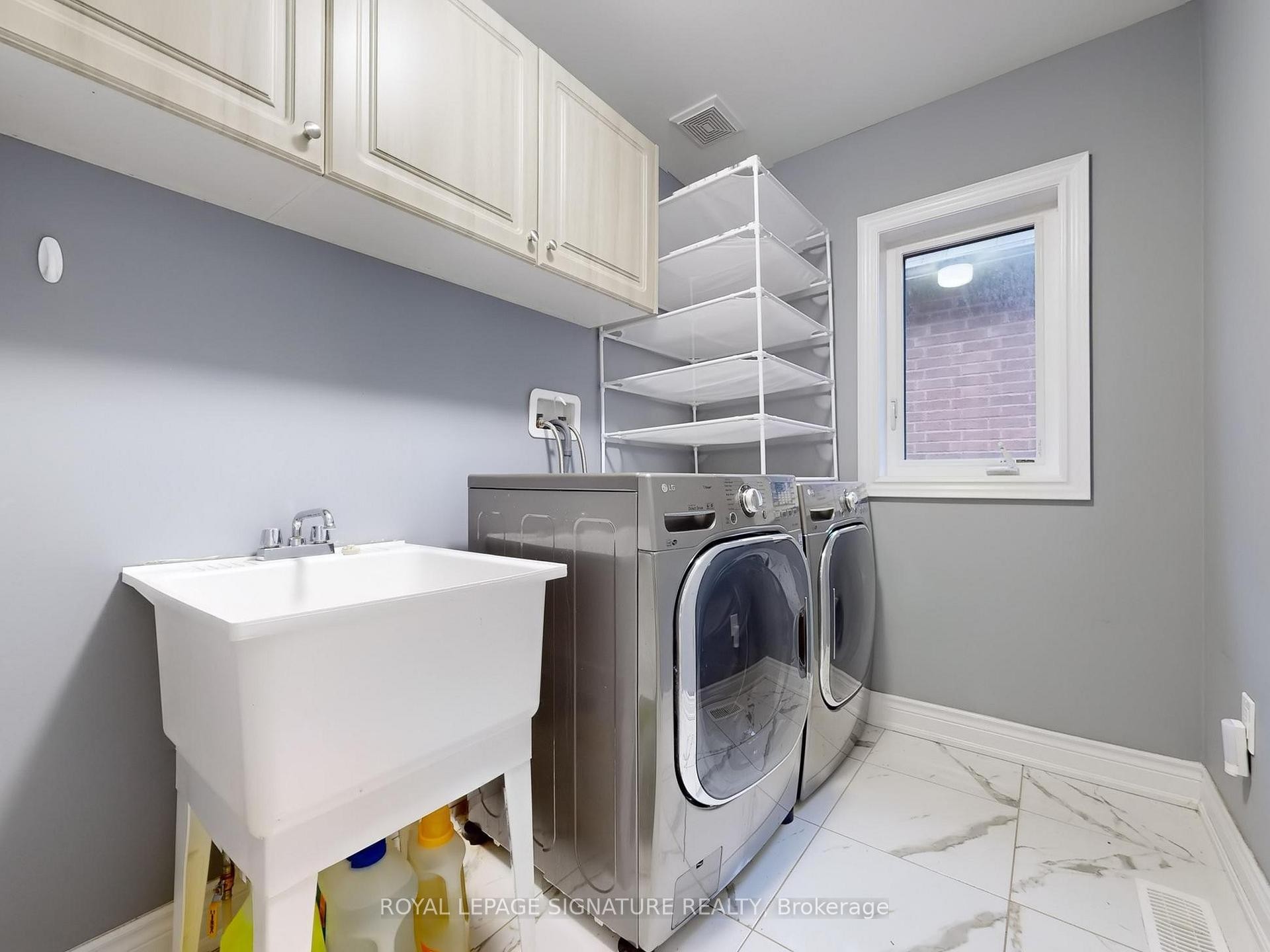 









46


Kincardine

Street,
Vaughan,




ON
L4H 4H7

