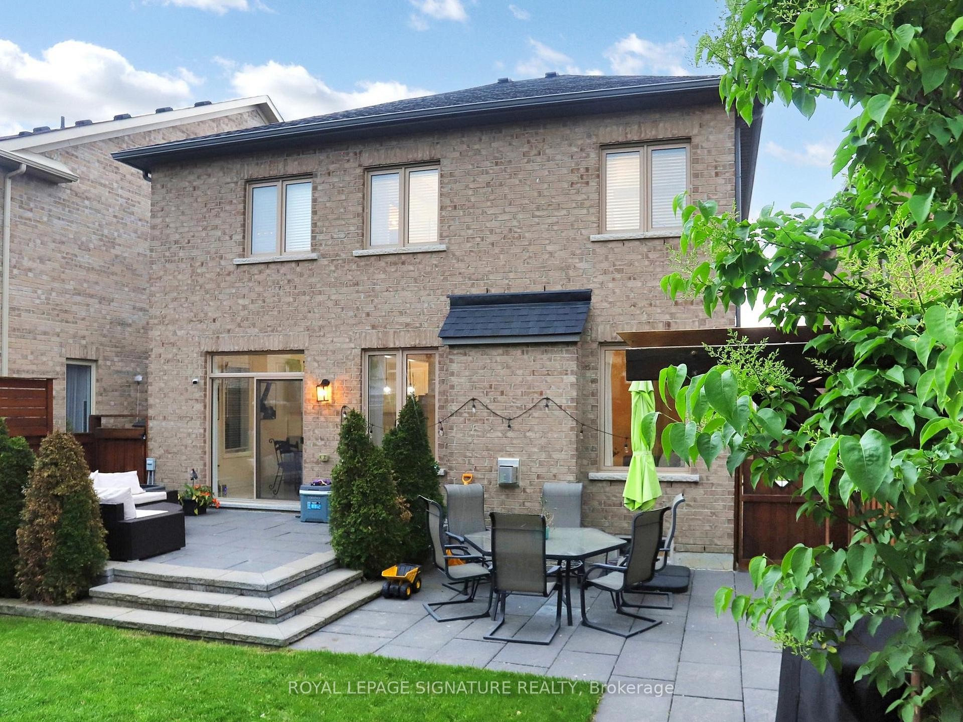 









46


Kincardine

Street,
Vaughan,




ON
L4H 4H7

