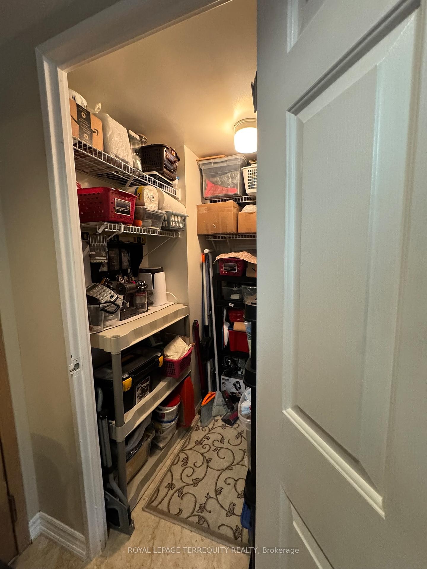 









22


Southport

Street, 833,
Toronto,




ON
M6S 4Y9

