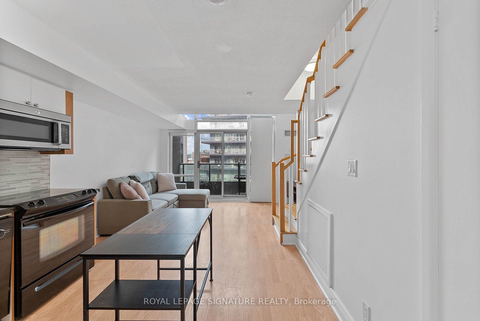 









600


Fleet

Street, 831,
Toronto,




ON
M5V 1B7

