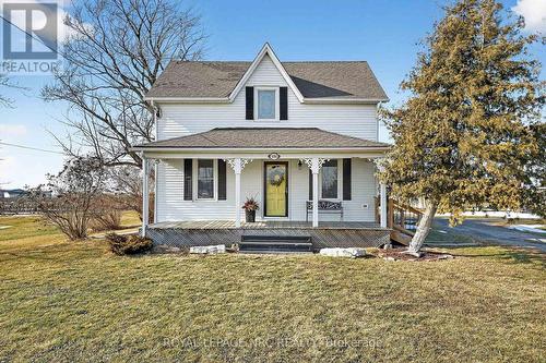 Gorgeous century farmhouse  built in 1885!