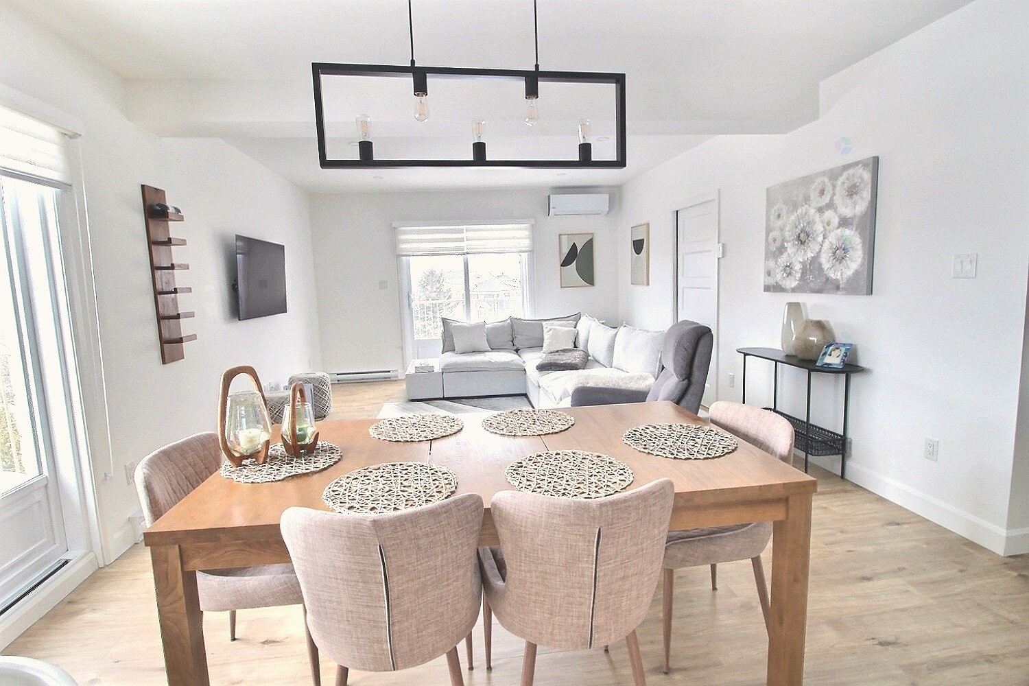 









312


Av. Pierre-Rouleau

,
Rimouski,




QC
G5M0S7

