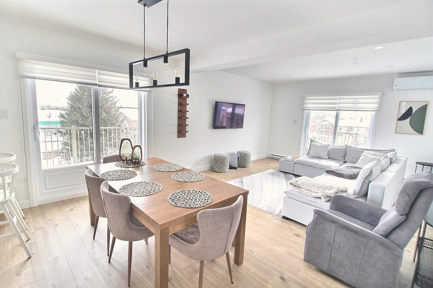 









312


Av. Pierre-Rouleau

,
Rimouski,




QC
G5M0S7

