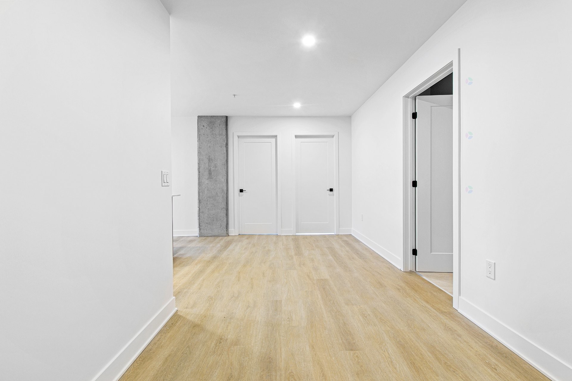 









18653

 - 5 1/2


Rue Charles

,
Mirabel,




QC
J7J2W1

