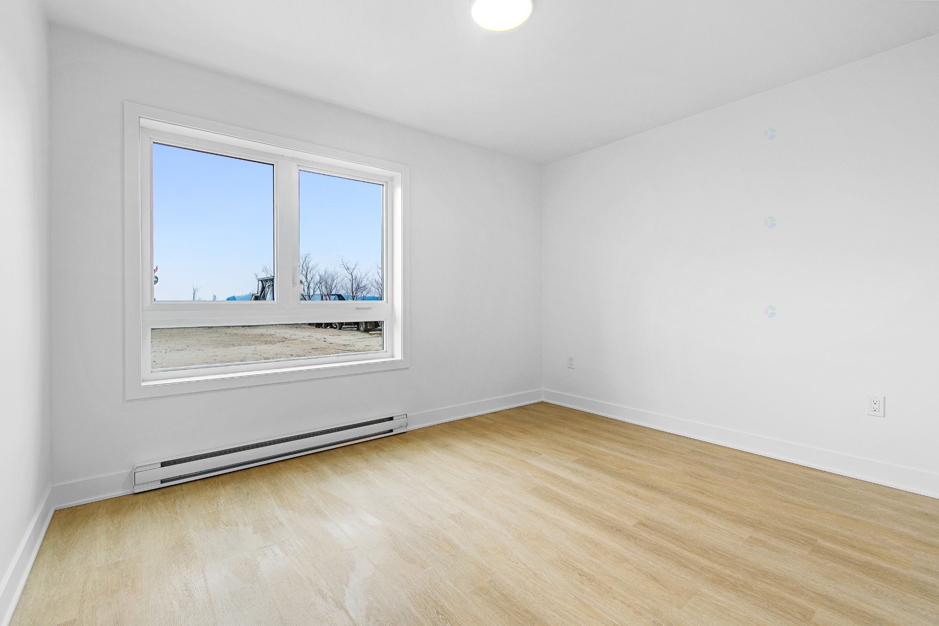 









18653

 - 5 1/2


Rue Charles

,
Mirabel,




QC
J7J2W1

