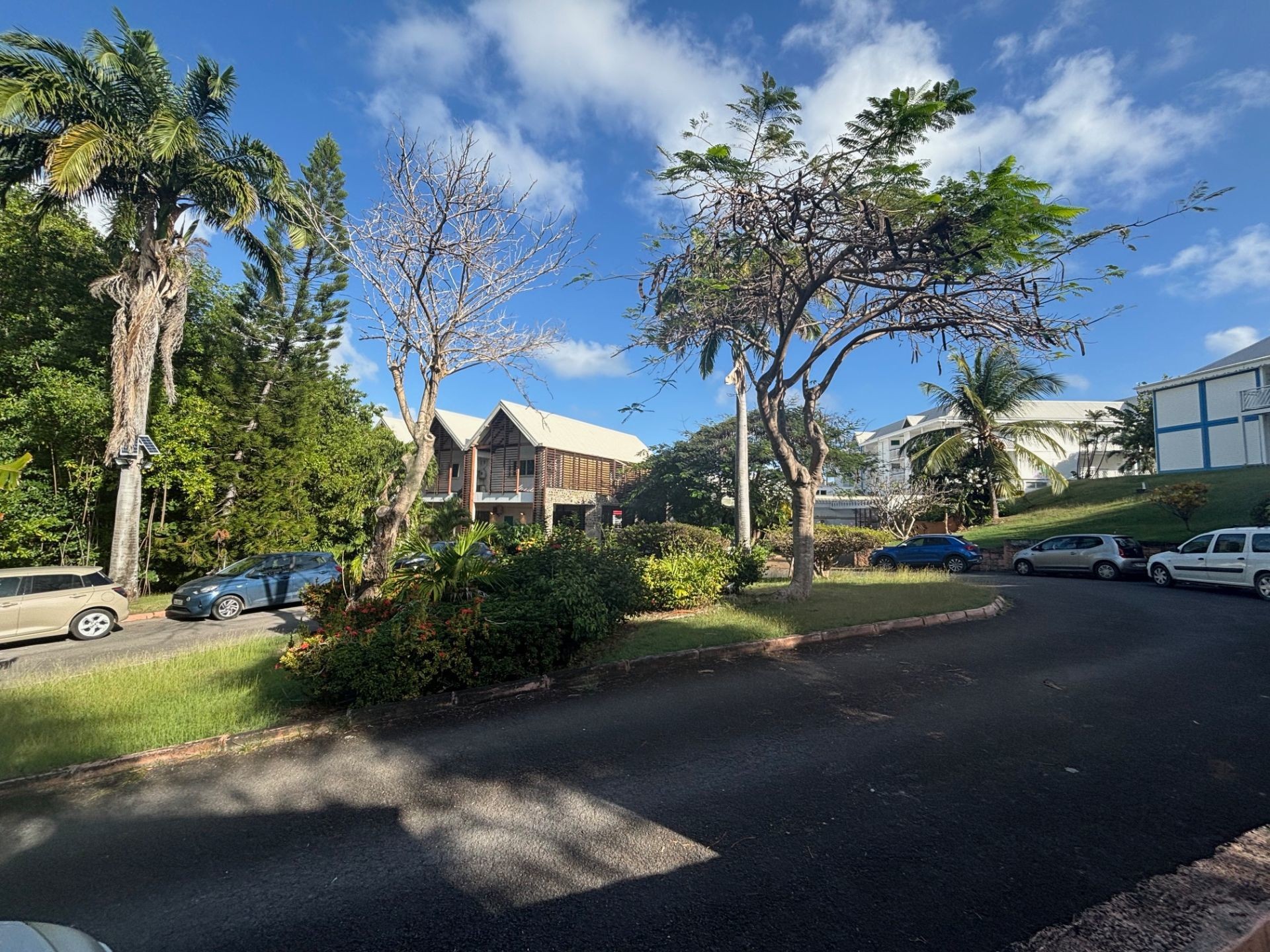 









1


Le Manganao, Saint-François, Guadeloupe

, 520,
Autres pays / Other countries,





97118

