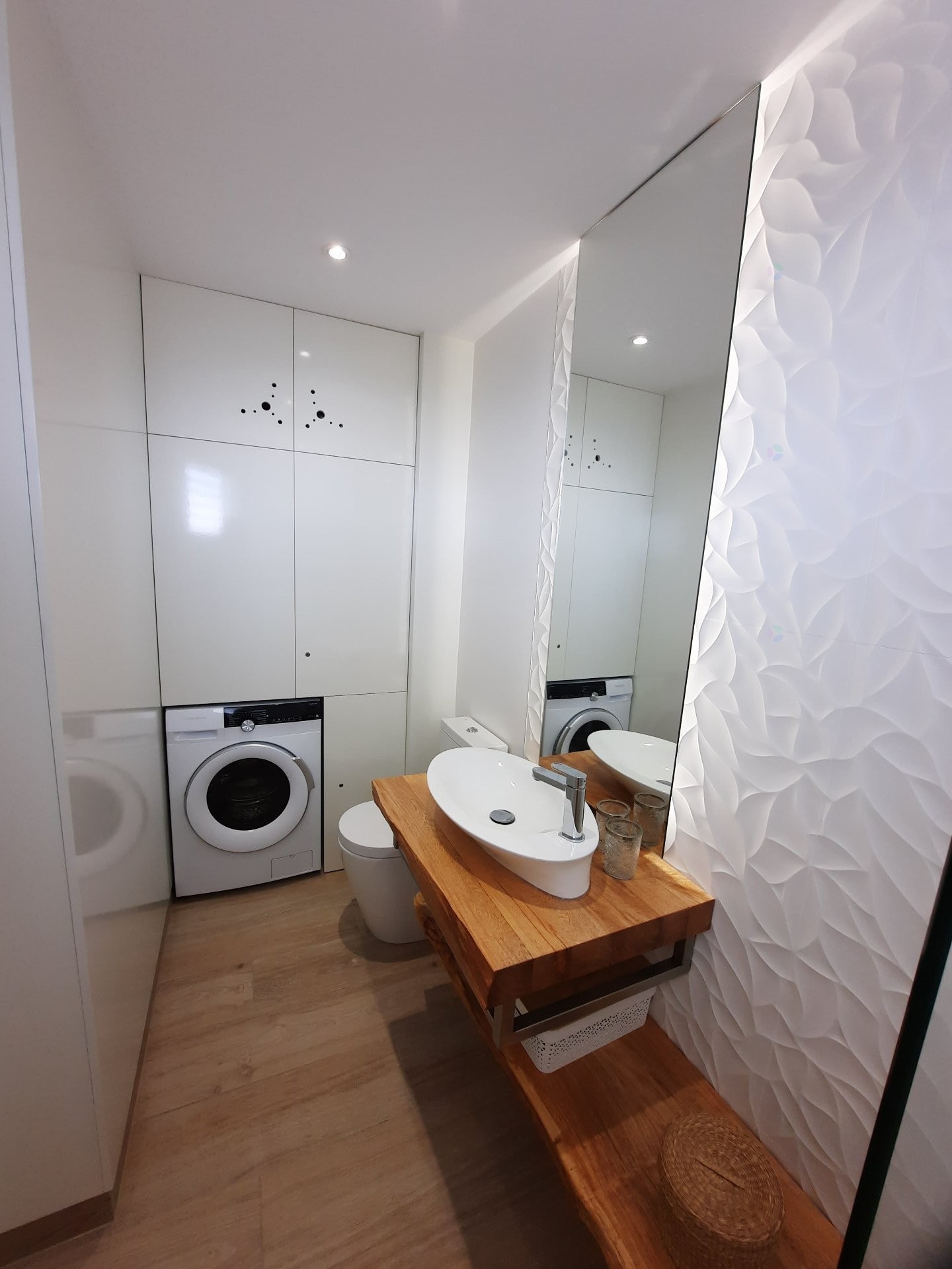 









1


Le Manganao, Saint-François, Guadeloupe

, 520,
Autres pays / Other countries,





97118

