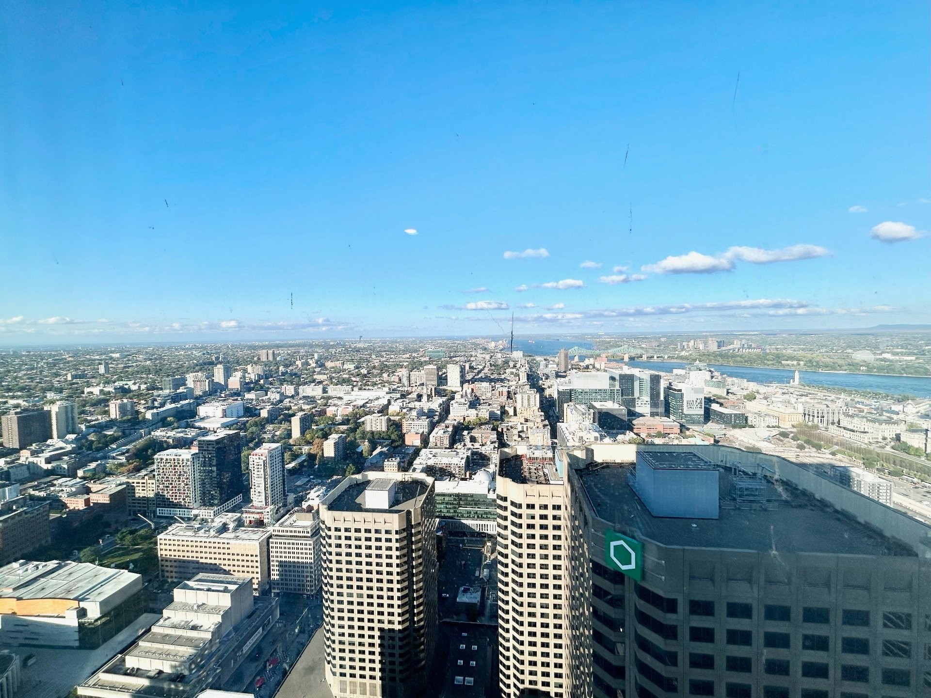 









1210


Rue Jeanne-Mance

, 5808,
Montréal (Ville-Marie),




QC
H2X1M1

