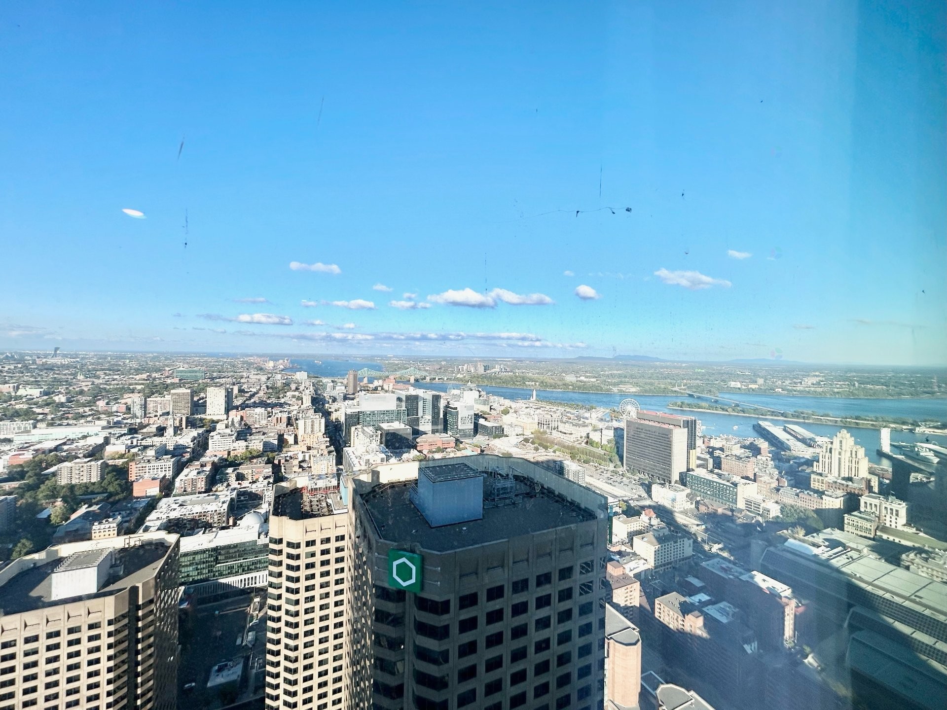 









1210


Rue Jeanne-Mance

, 5808,
Montréal (Ville-Marie),




QC
H2X1M1

