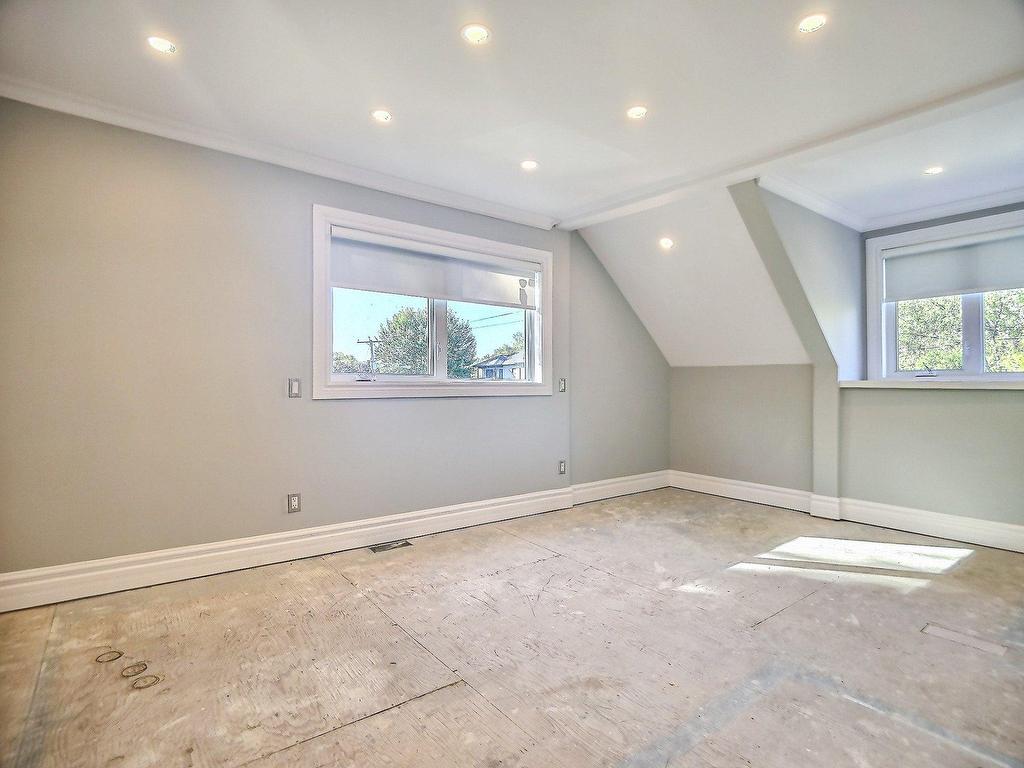 









25


Rue Campeau

,
Gatineau (Gatineau),




QC
J8P2K7

