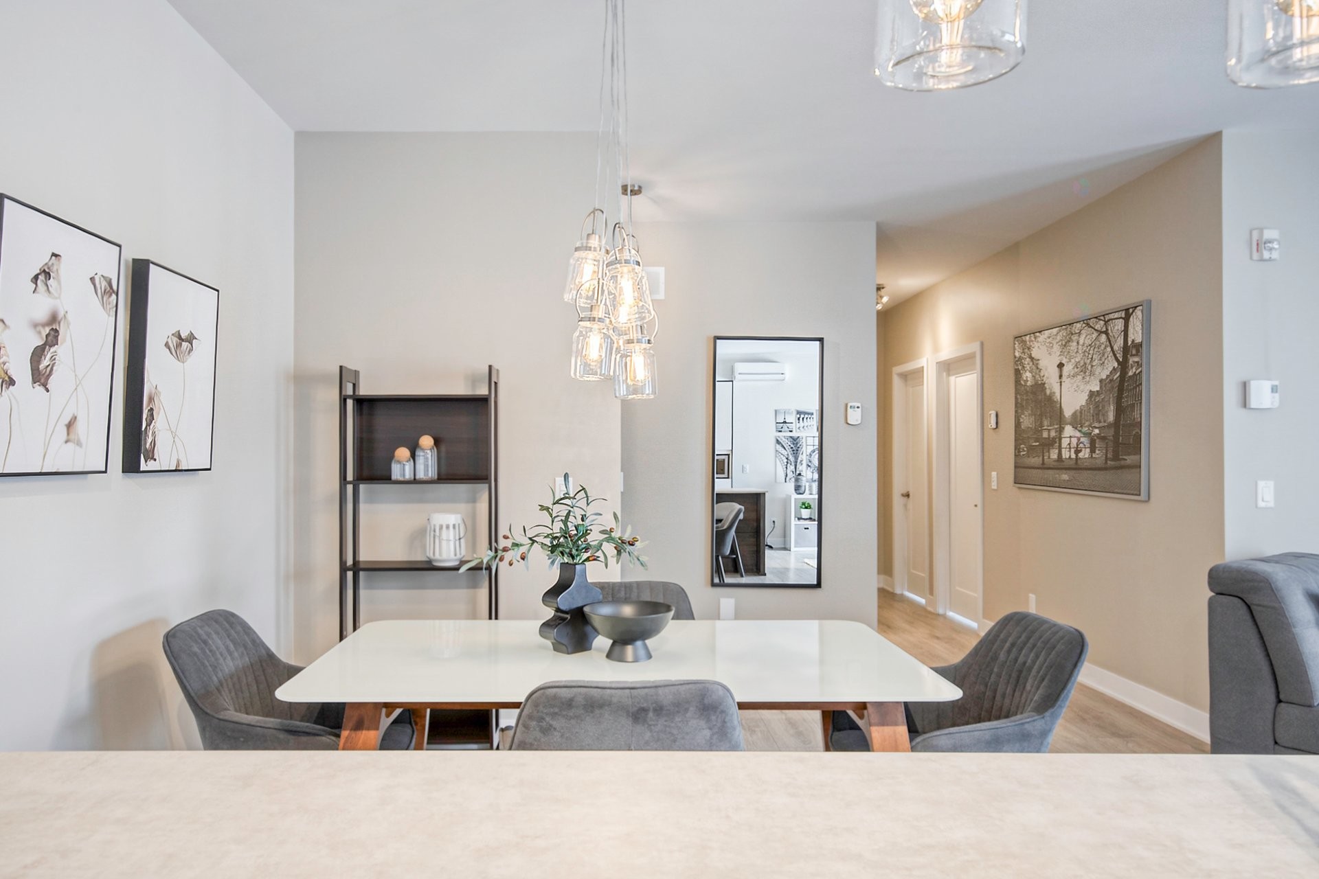 









5071


Ch. du Crépuscule

, 102,
Saint-Mathieu-de-Beloeil,




QC
J3G0N9

