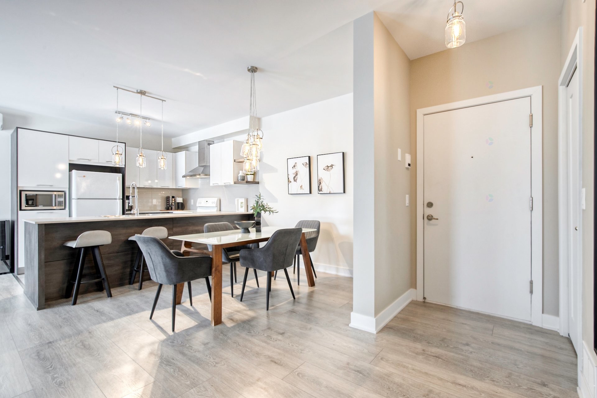 









5071


Ch. du Crépuscule

, 102,
Saint-Mathieu-de-Beloeil,




QC
J3G0N9

