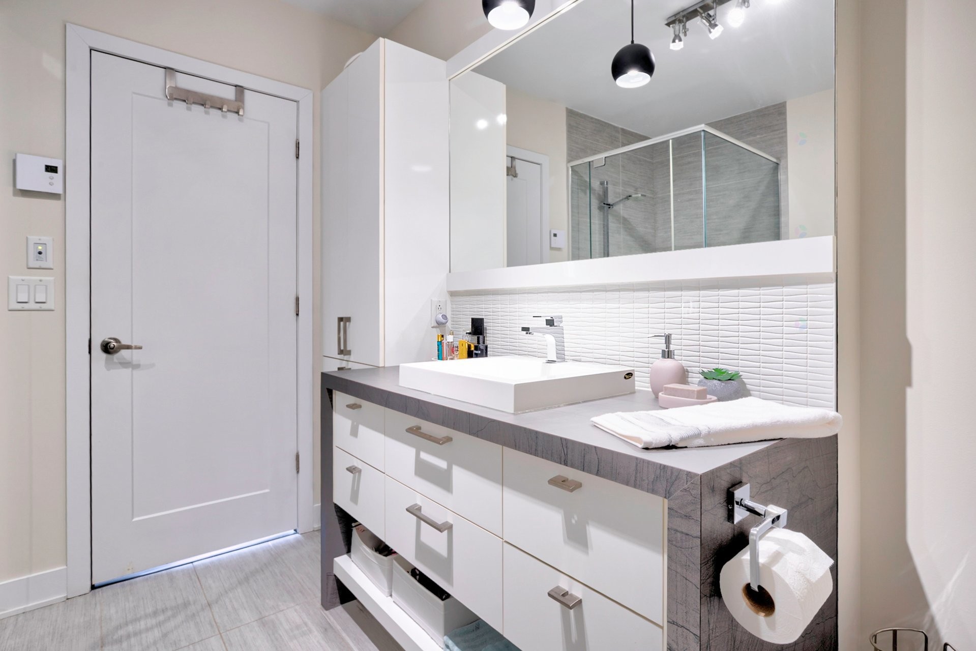 









5071


Ch. du Crépuscule

, 102,
Saint-Mathieu-de-Beloeil,




QC
J3G0N9

