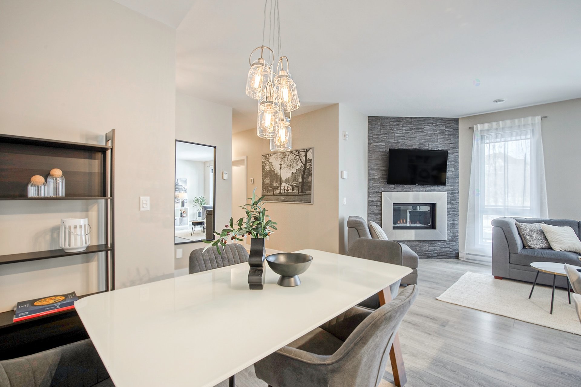 









5071


Ch. du Crépuscule

, 102,
Saint-Mathieu-de-Beloeil,




QC
J3G0N9

