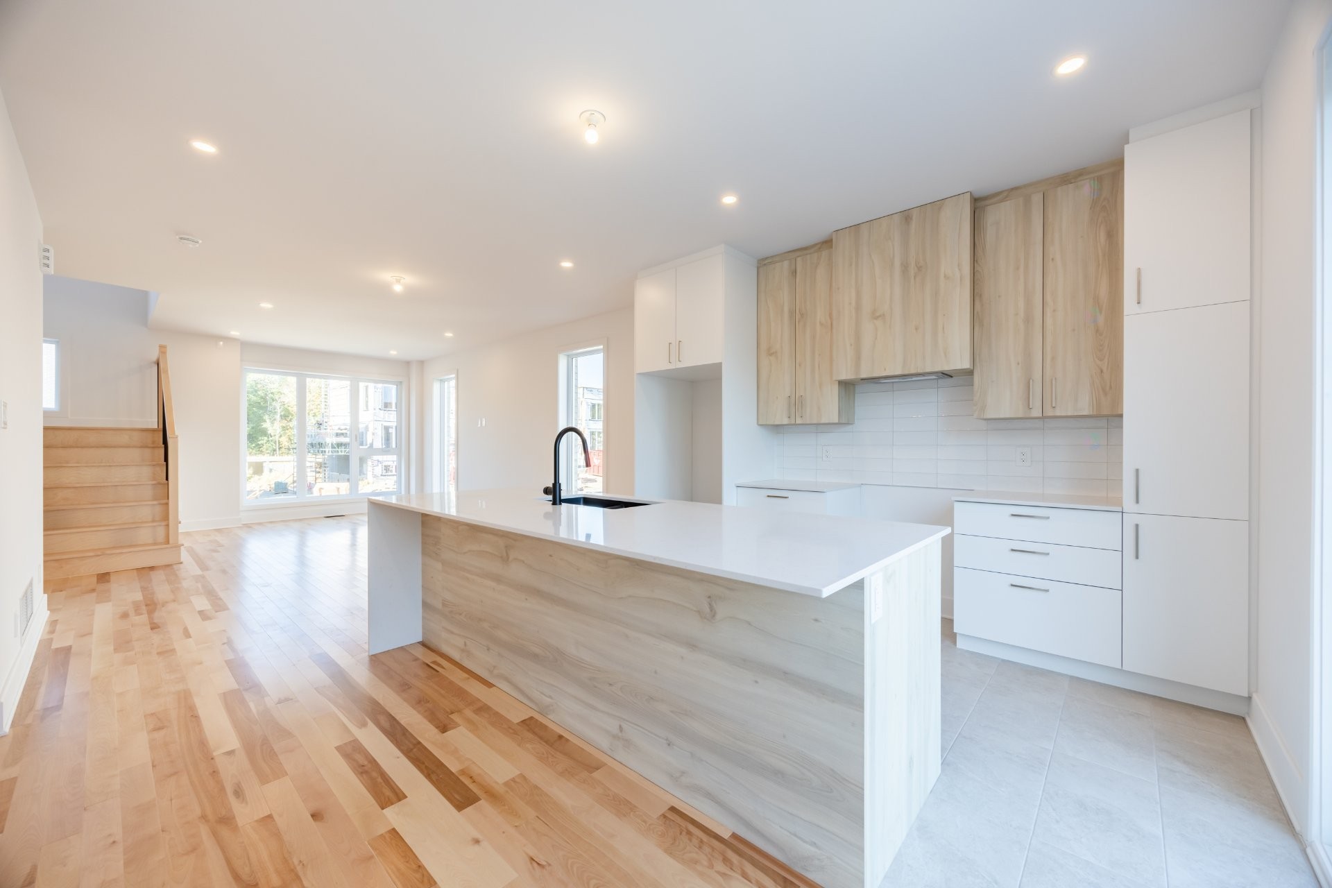 









11


Rue de Beaumont

,
Blainville,




QC
J7C4A9

