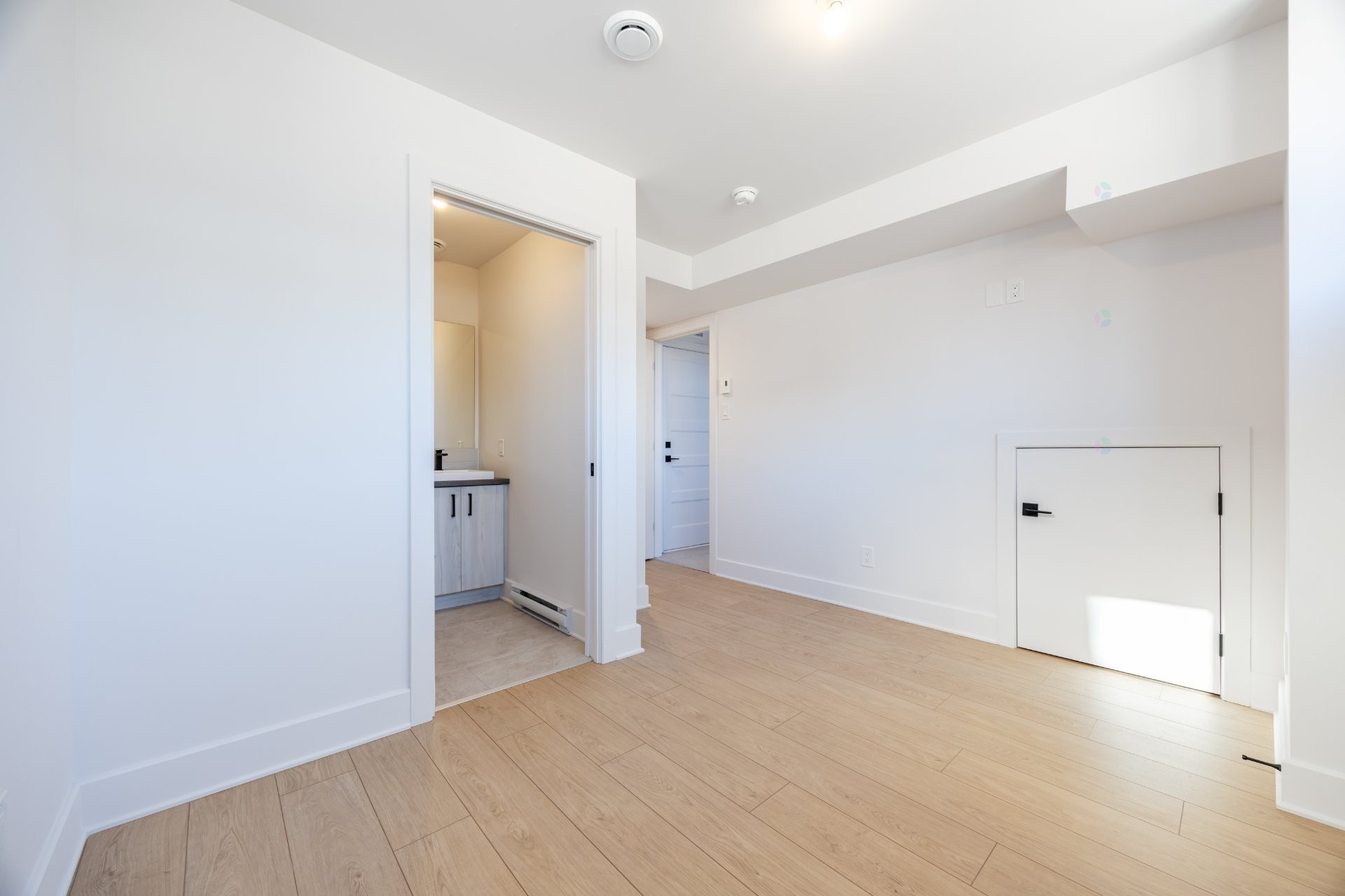 









11


Rue de Beaumont

,
Blainville,




QC
J7C4A9

