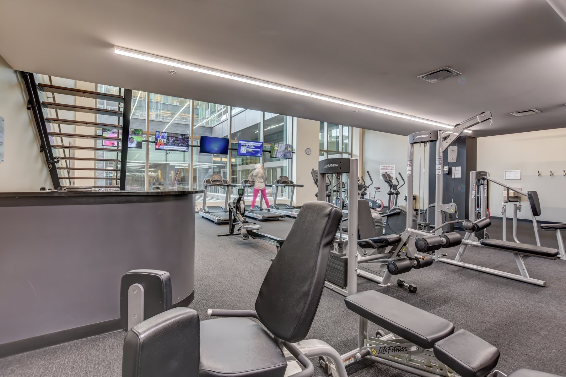 









1310


Boul. René-Lévesque O.

, 604,
Montréal (Ville-Marie),




QC
H3G0B7

