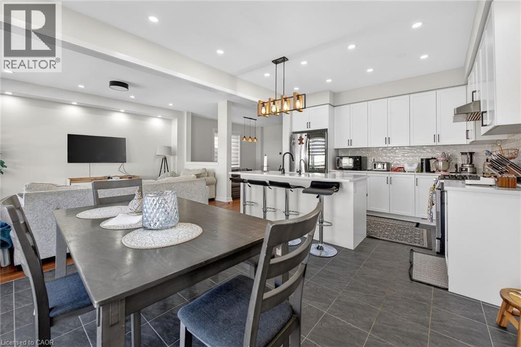












25 WINTERGREEN Crescent

,
Haldimand,




Ontario
N3W0H9

