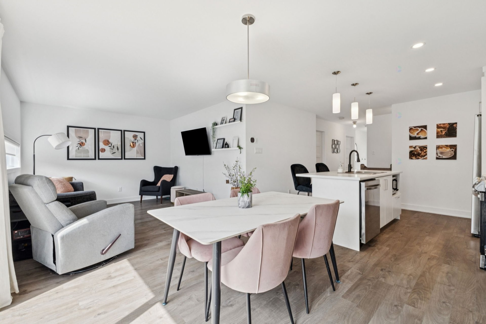 









78


Rue du Débusquage

,
Gatineau (Masson-Angers),




QC
J8M0C8

