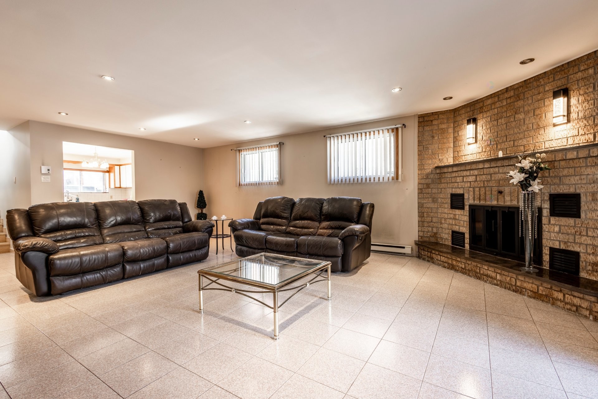 









9235


Rue Gabrielle-Roy

,
Montréal (Rivière-des-Prairies/Pointe-aux-Trembles),




QC
H1E6Y6

