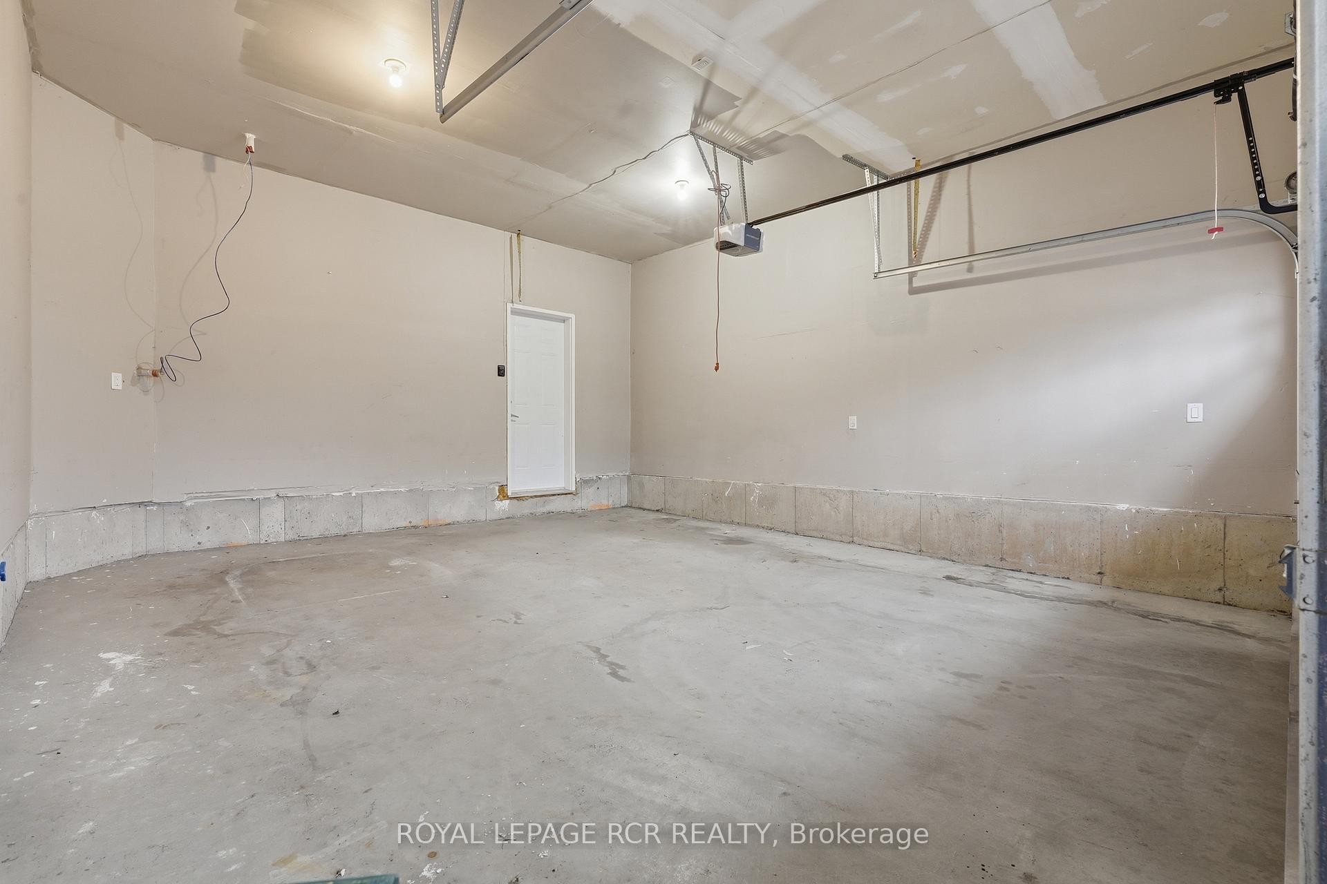 









264


Johnson

Drive,
Shelburne,




ON
L9V 3V7

