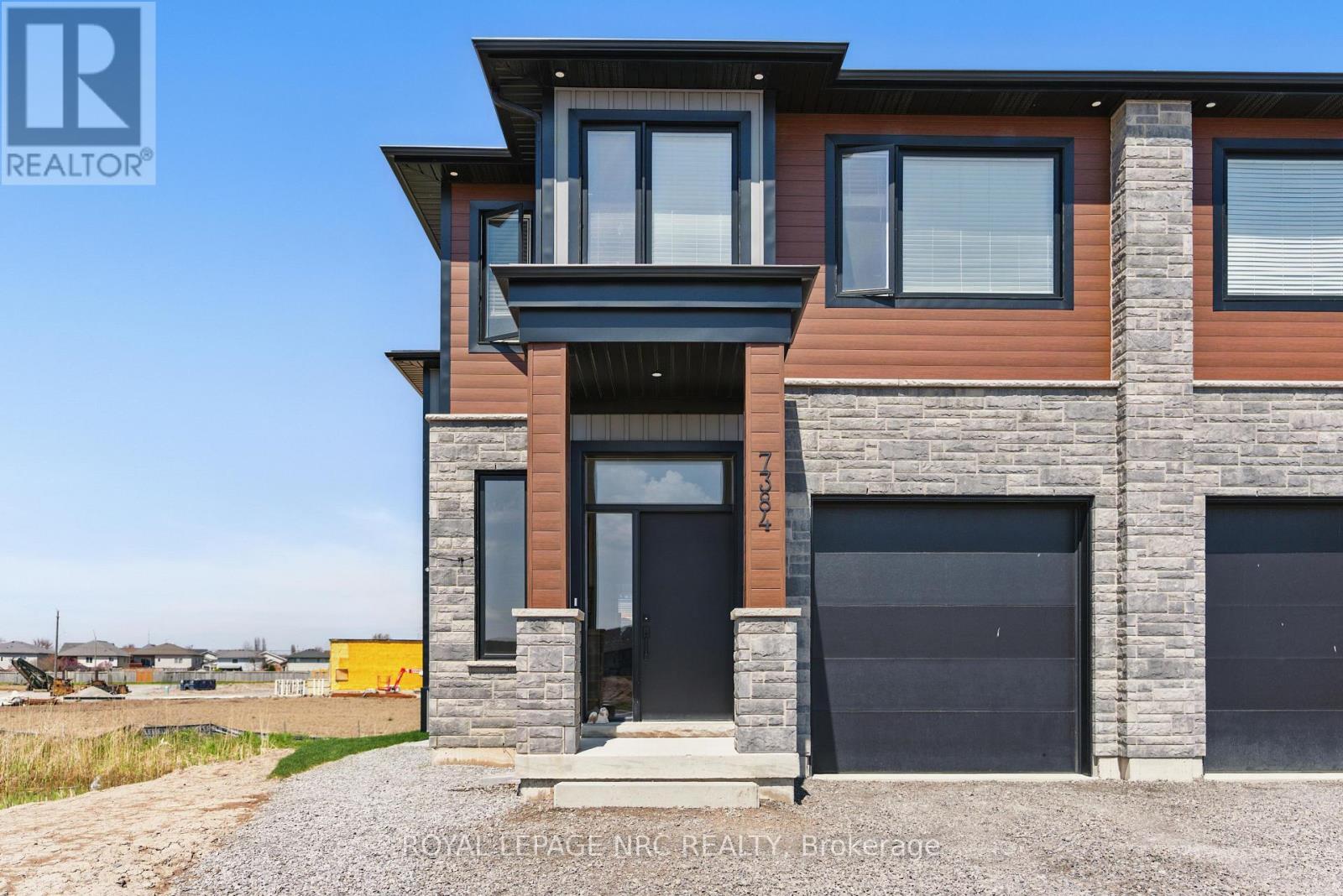 












7384 SPLENDOUR DRIVE

,
Niagara Falls (Brown),




Ontario
L2H3V8

