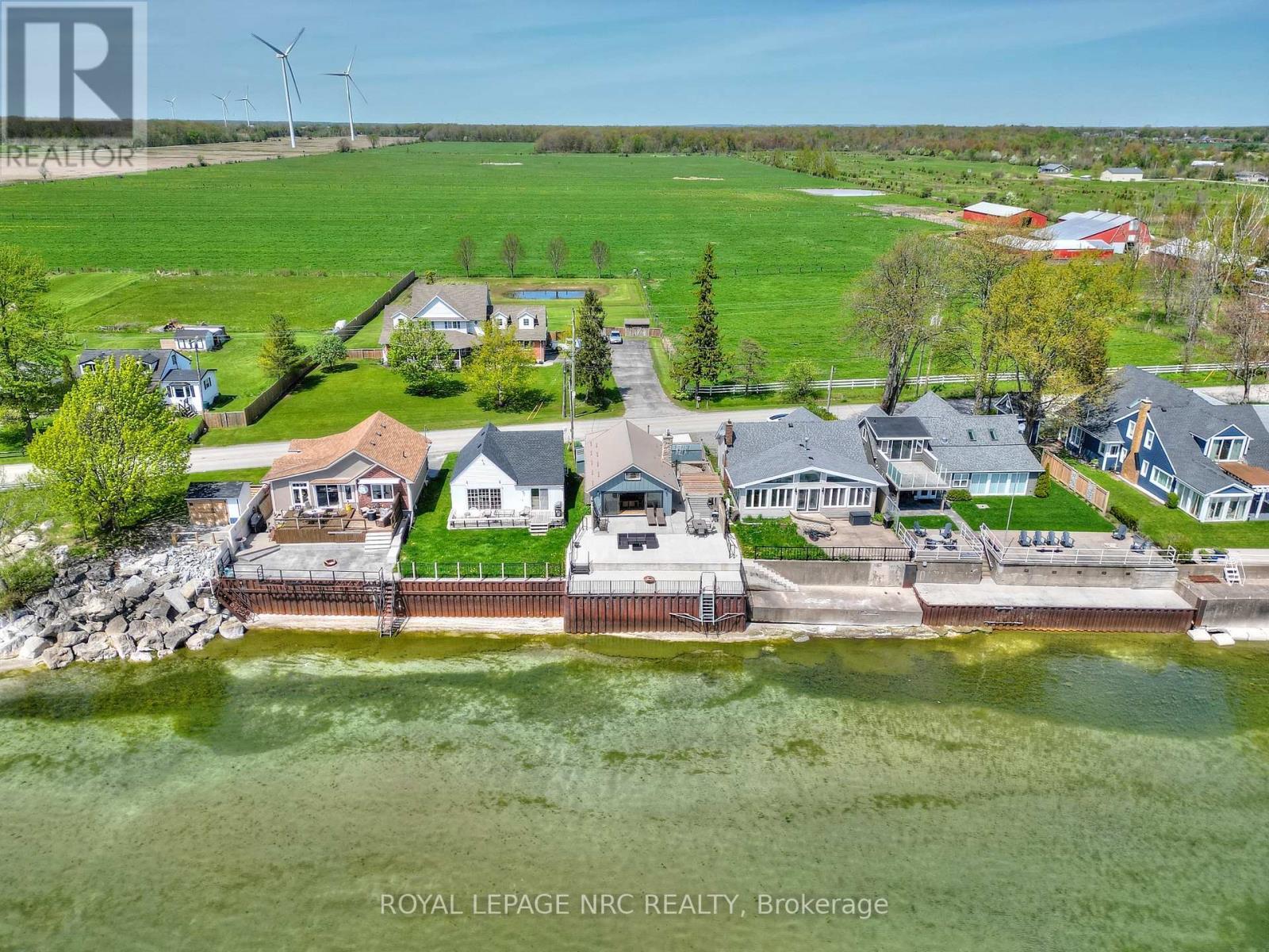 












11851 LAKESHORE ROAD

,
Wainfleet (Lakeshore),




Ontario
L0S1V0

