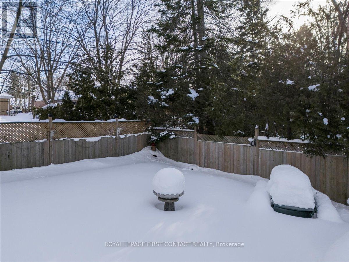 












159 CODRINGTON STREET

,
Barrie,




Ontario
L4M1R9

