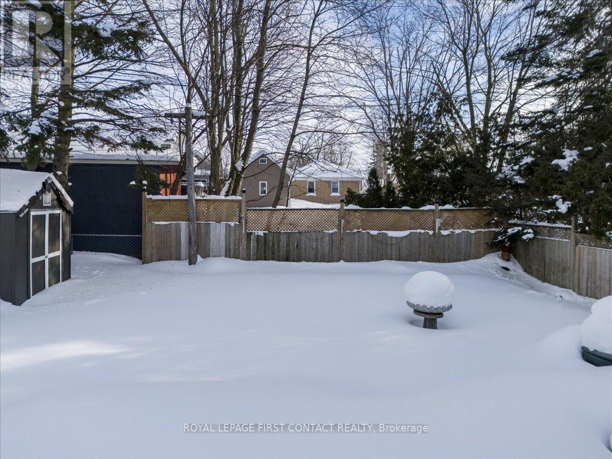 












159 CODRINGTON STREET

,
Barrie,




Ontario
L4M1R9

