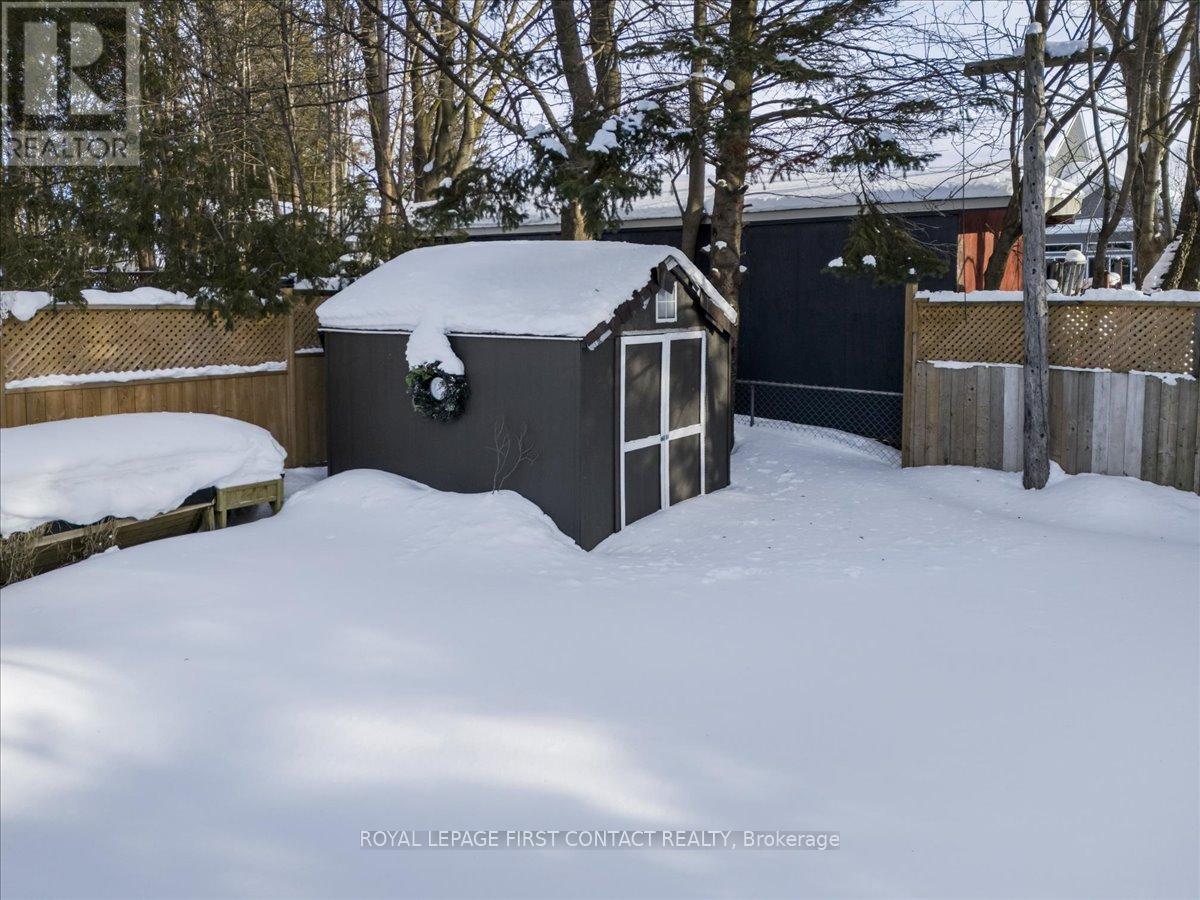 












159 CODRINGTON STREET

,
Barrie,




Ontario
L4M1R9

