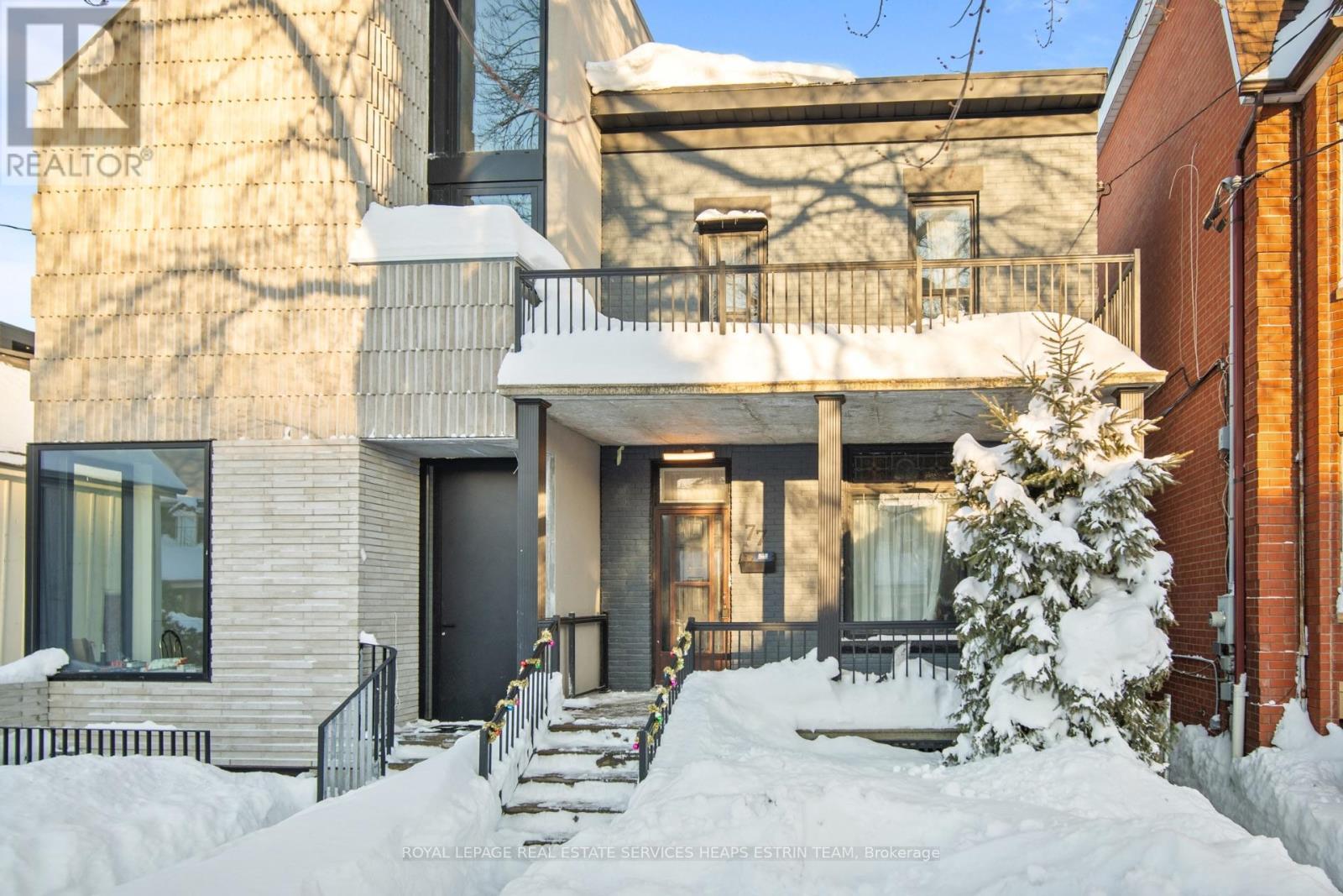 












77 NORTHCOTE AVENUE

,
Toronto,




Ontario
M6J3K2

