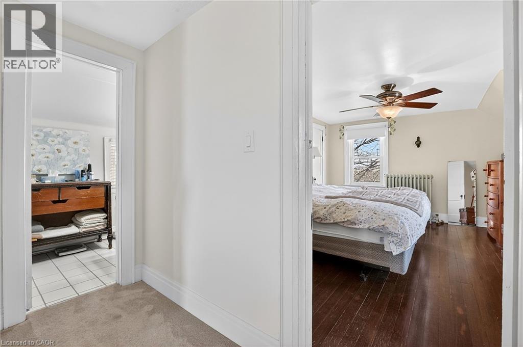 












594 NIAGARA STONE Road

,
Niagara-on-the-Lake,




Ontario
L0S1J0

