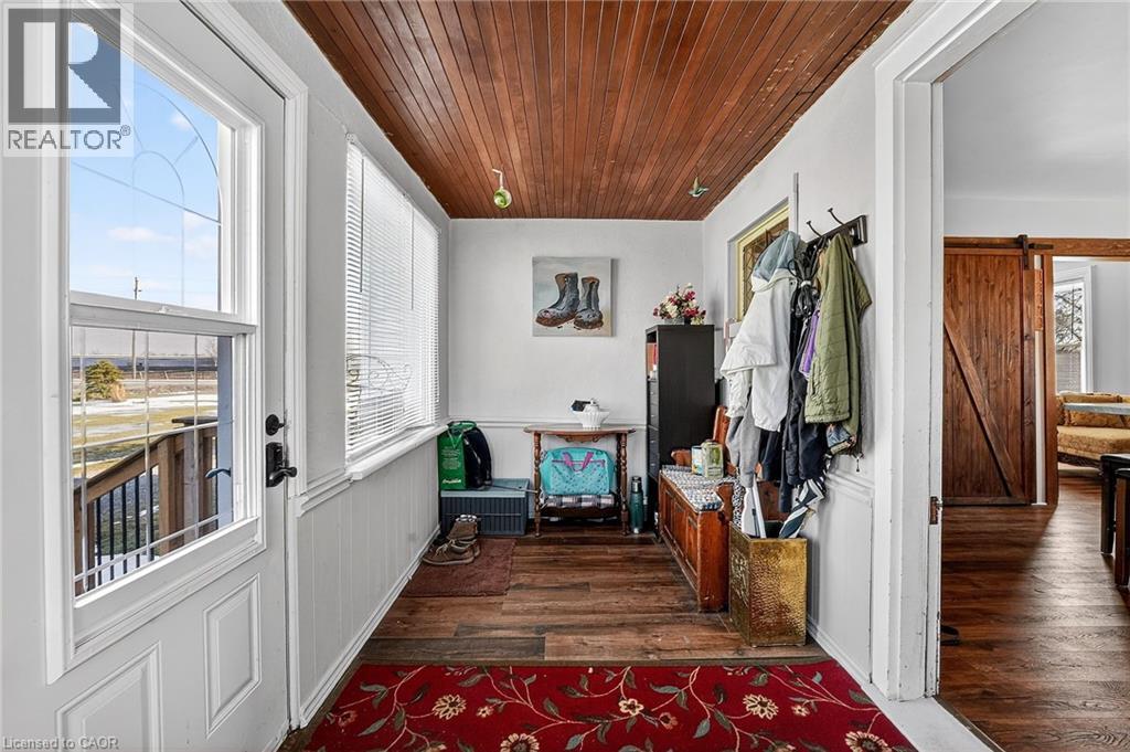 












594 NIAGARA STONE Road

,
Niagara-on-the-Lake,




Ontario
L0S1J0

