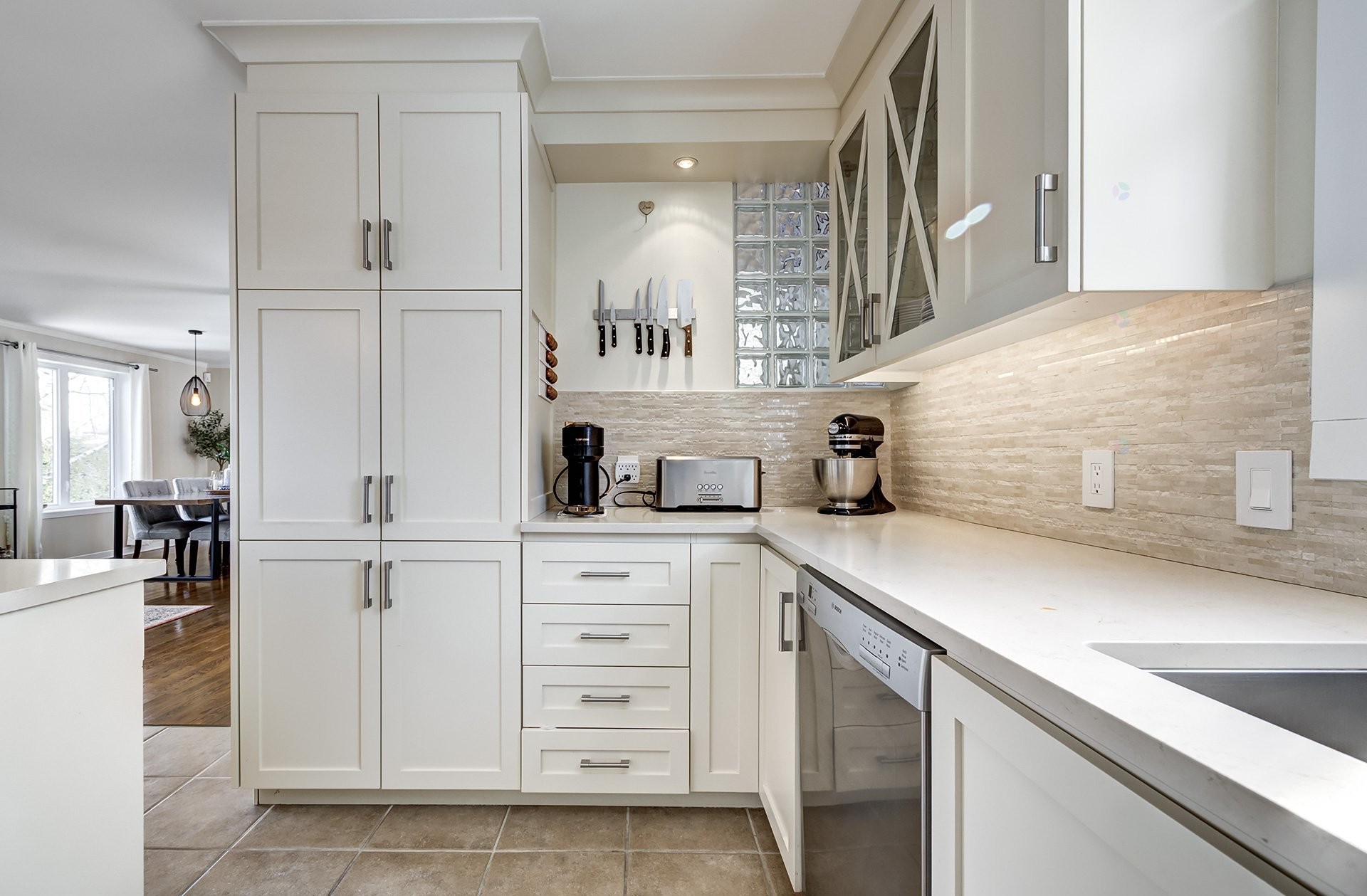 









67


Rue de l'Escaut

,
Laval (Chomedey),




QC
H7W5J1

