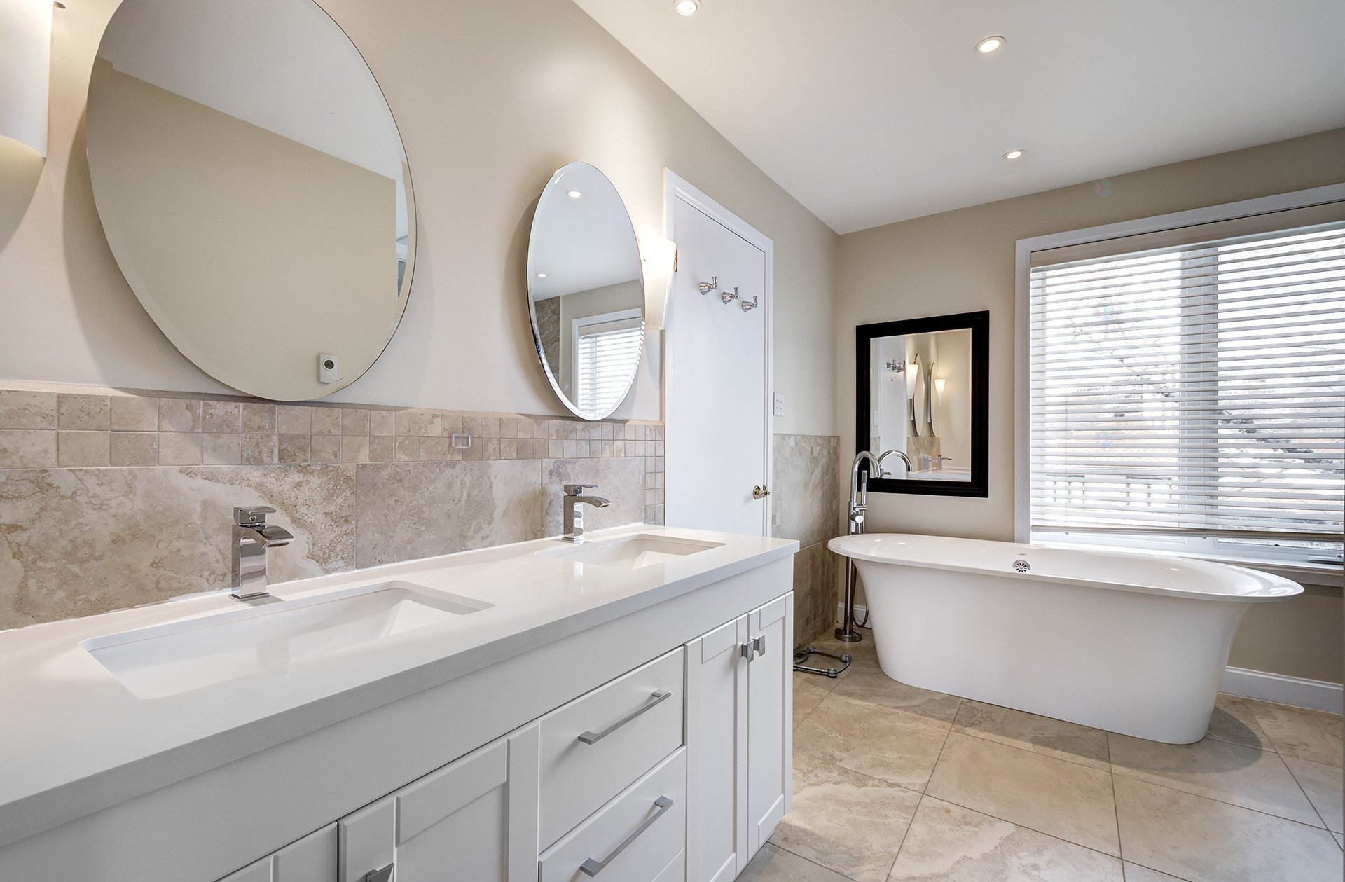 









67


Rue de l'Escaut

,
Laval (Chomedey),




QC
H7W5J1

