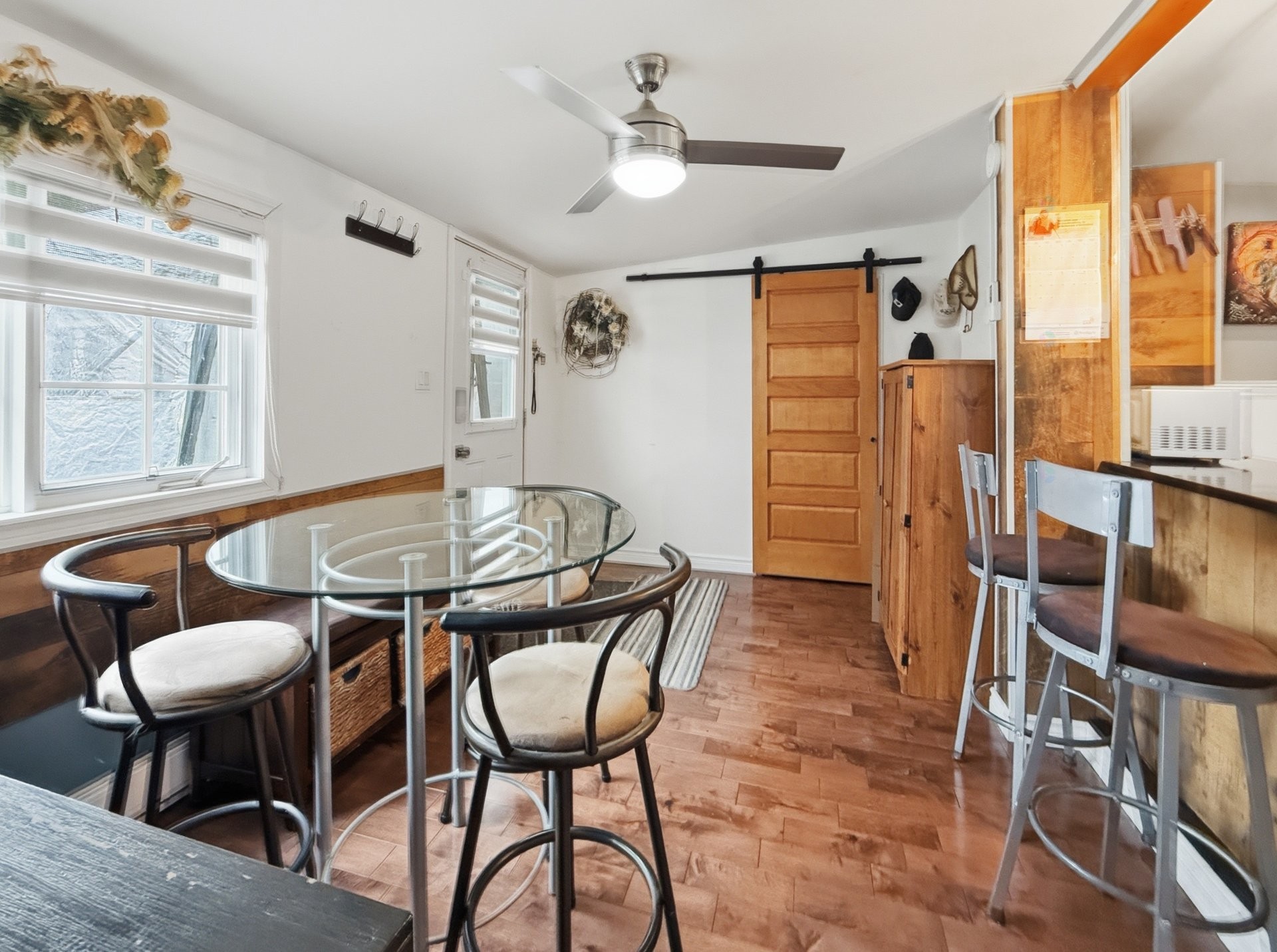 









545


La Grande-Caroline

, 1314,
Rougemont,




QC
J0L1M0

