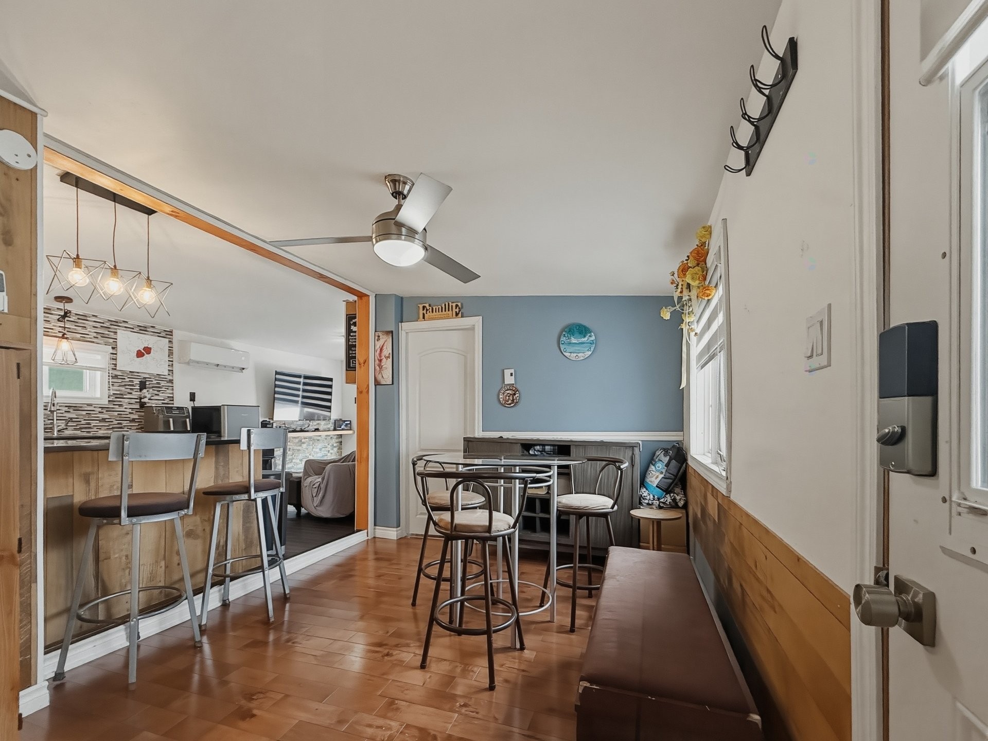 









545


La Grande-Caroline

, 1314,
Rougemont,




QC
J0L1M0

