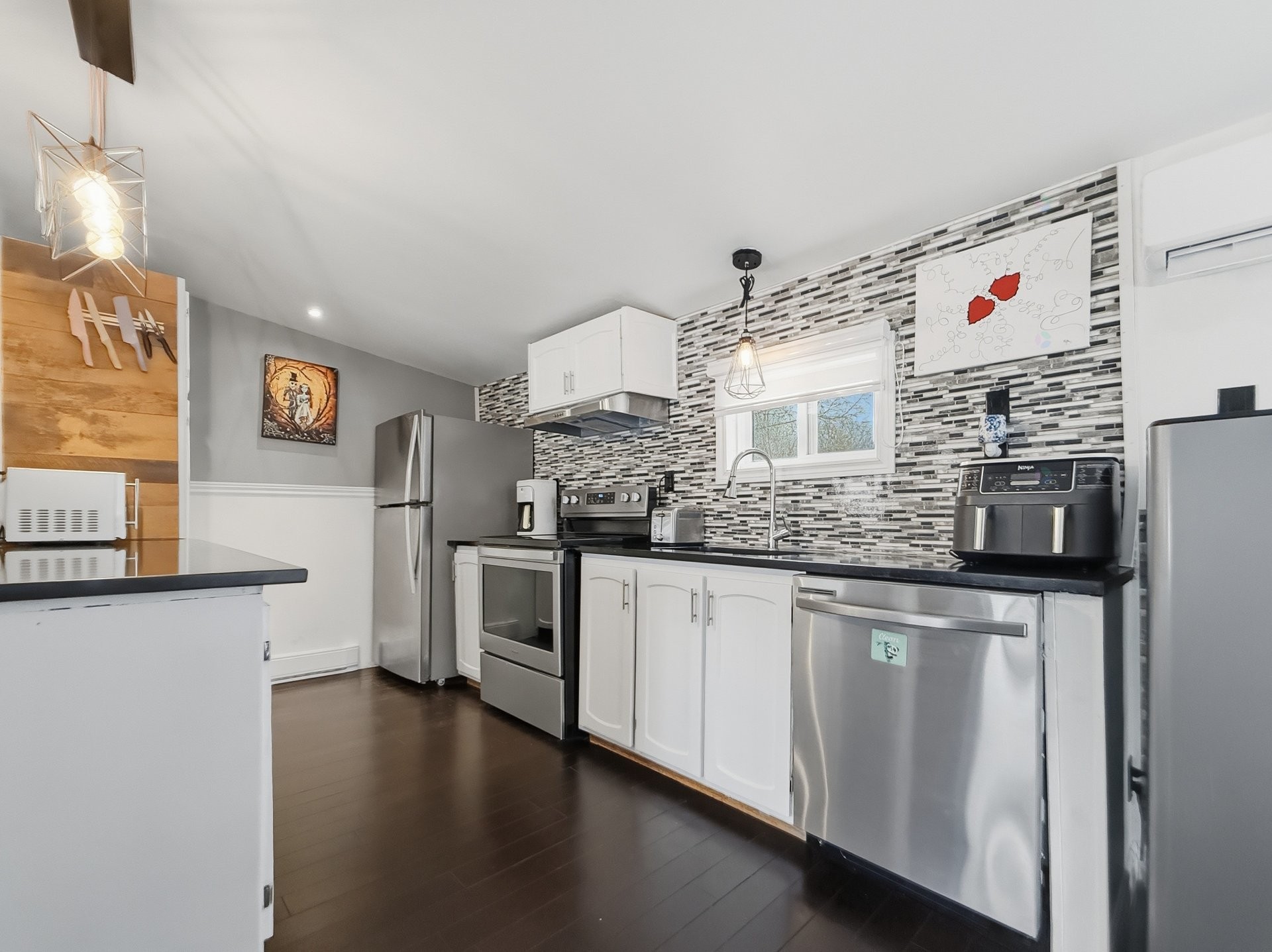 









545


La Grande-Caroline

, 1314,
Rougemont,




QC
J0L1M0

