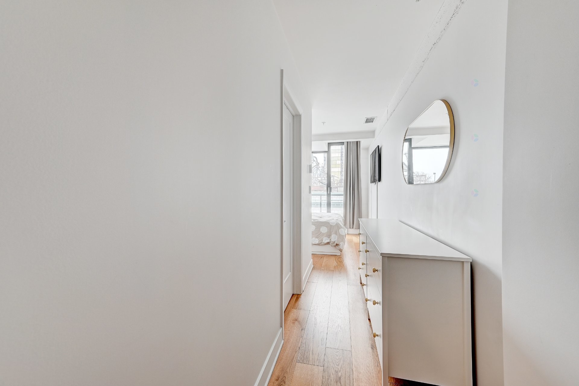 









1575


Rue Gareau

, 707,
Montréal (Ville-Marie),




QC
H2L0H9

