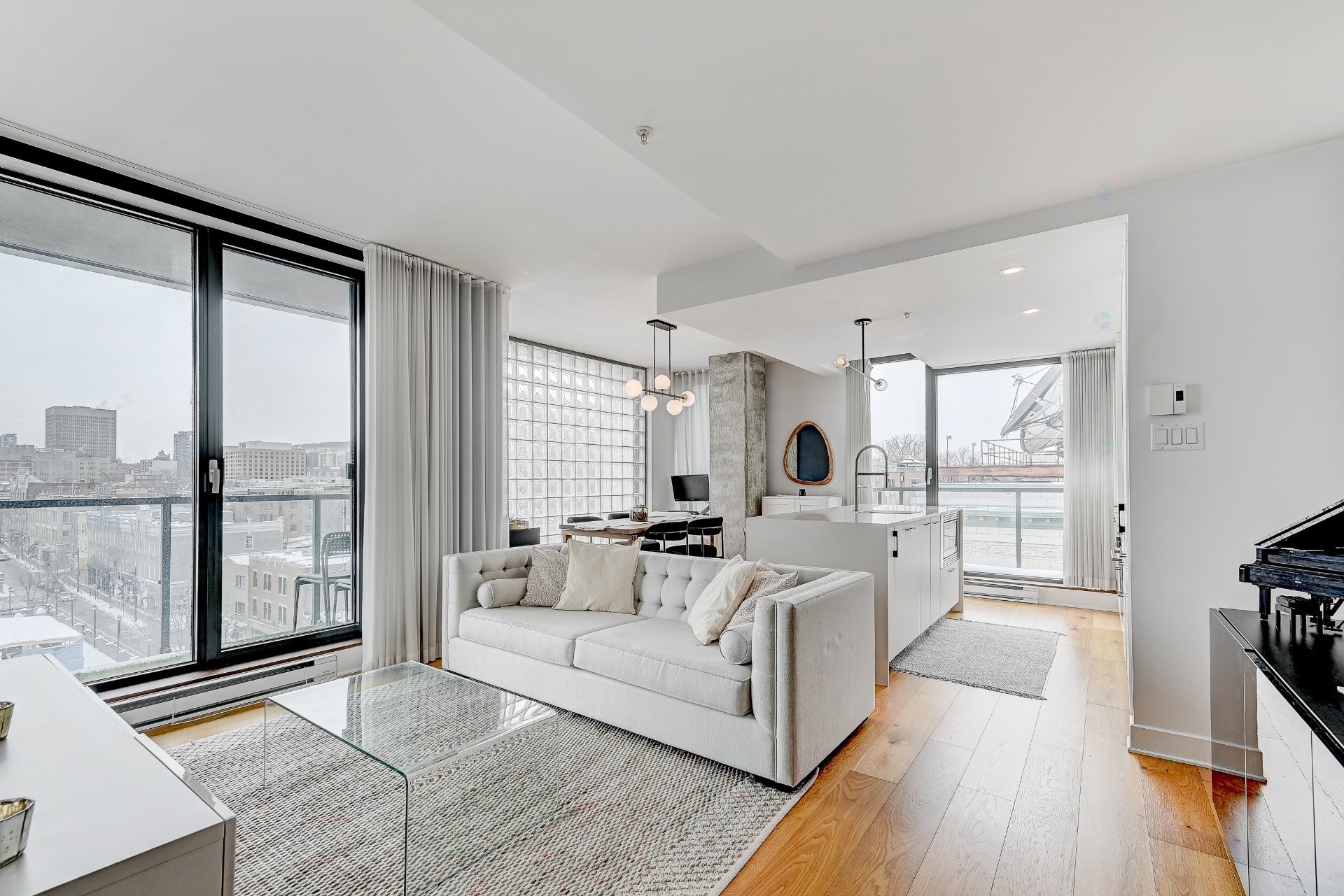 









1575


Rue Gareau

, 707,
Montréal (Ville-Marie),




QC
H2L0H9

