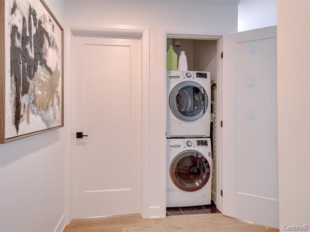 









1575


Rue Gareau

, 707,
Montréal (Ville-Marie),




QC
H2L0H9

