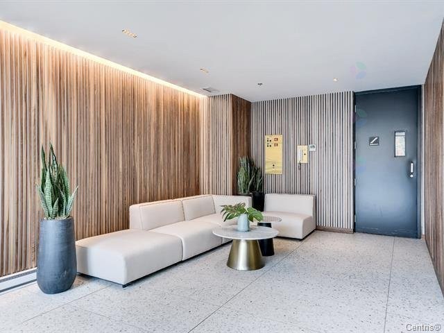 









1575


Rue Gareau

, 707,
Montréal (Ville-Marie),




QC
H2L0H9

