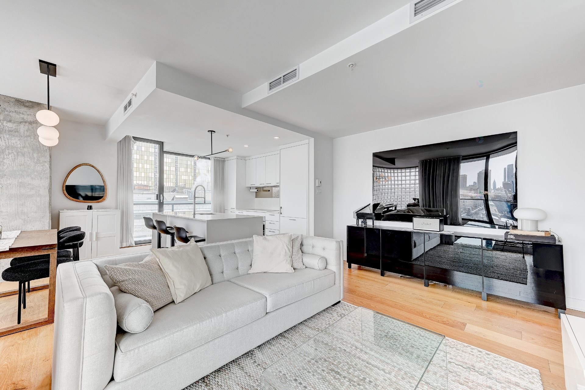 









1575


Rue Gareau

, 707,
Montréal (Ville-Marie),




QC
H2L0H9

