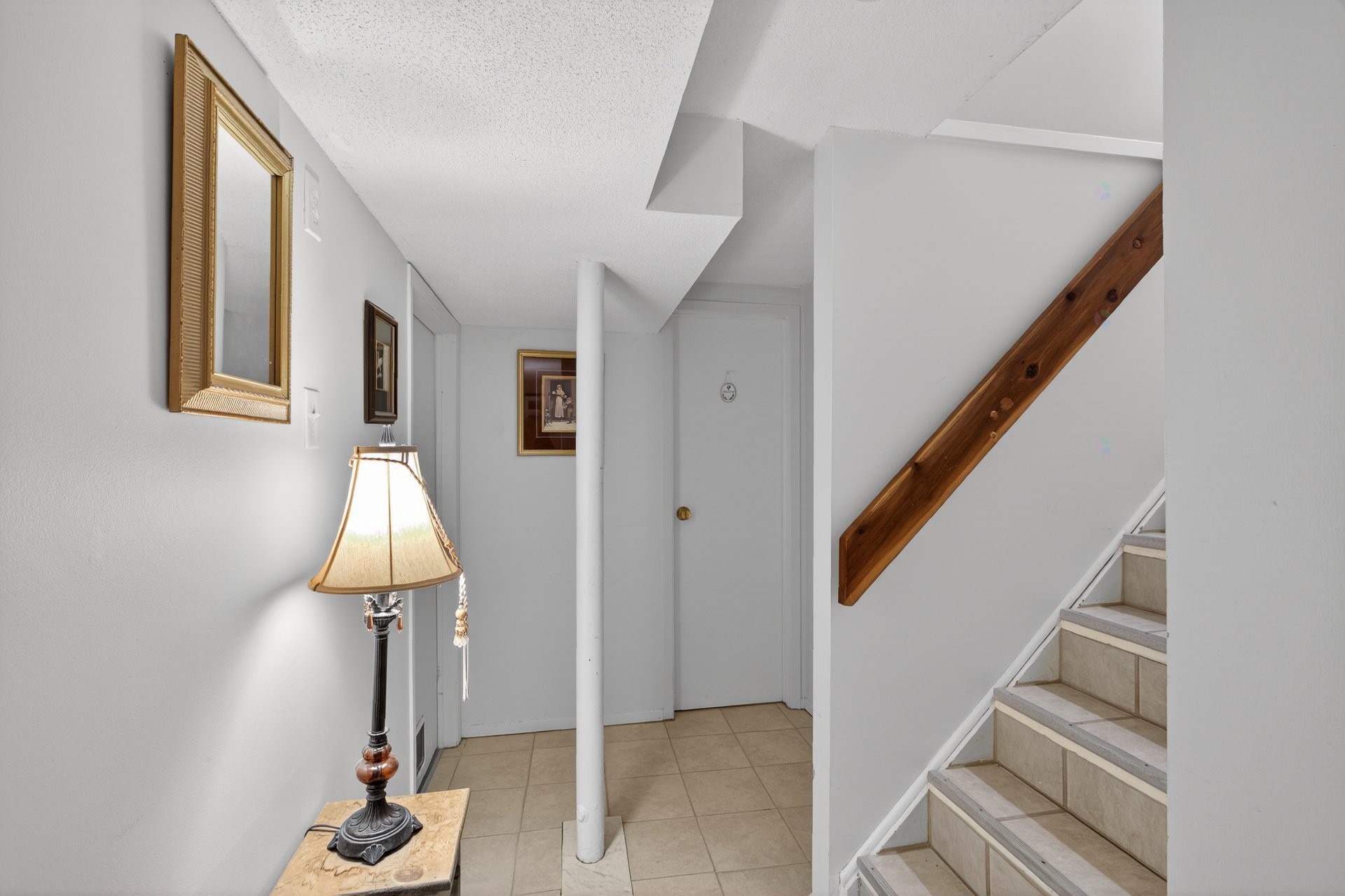 









10


Rue Cléroux

,
Gatineau (Hull),




QC
J8Y1V2

