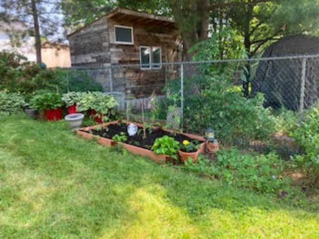 









10


Rue Cléroux

,
Gatineau (Hull),




QC
J8Y1V2

